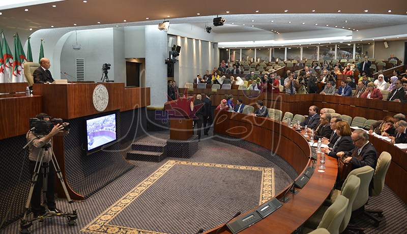 تزوير وانتحال صفة  تحت قبة البرلمان