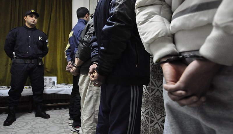 الدرك يوقف 4 أشخاص اعتدوا على سائق كلونديستان وسرقوا سيارته في العاصمة