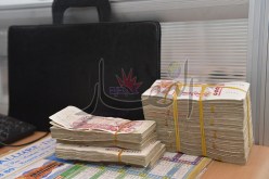 يؤسّس شركة بـاسـم زوجته ويـورّطها في قضية صكوك بدون رصيد بقيمة قرابة ملياري سـنـتـيـم