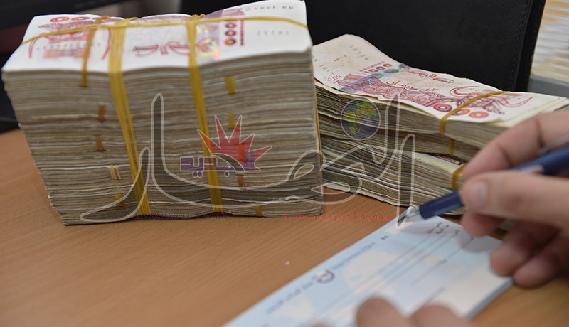 رئيس مشروع بشركة إعلانات متهم بتزوير صكوك بقيمة 9 ملايـير سنتيم
