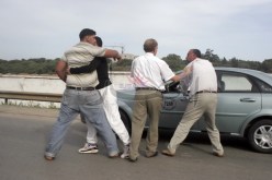 امرأة تشج رأس زوجها بسبب «القضيان» ومعارك بالسكاكين في أول أيام رمضان