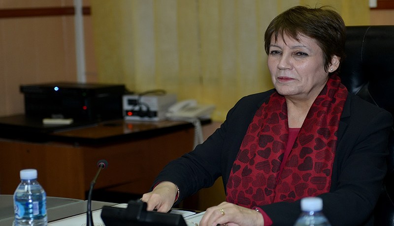 بن غبريت تستنجد بالأساتذة المتقاعدين لتعويض المضربين