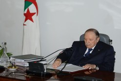 بوتفليقة يوقع مرسوما رئاسيا يتضمن التصديق على اتفاقية العمل البحري