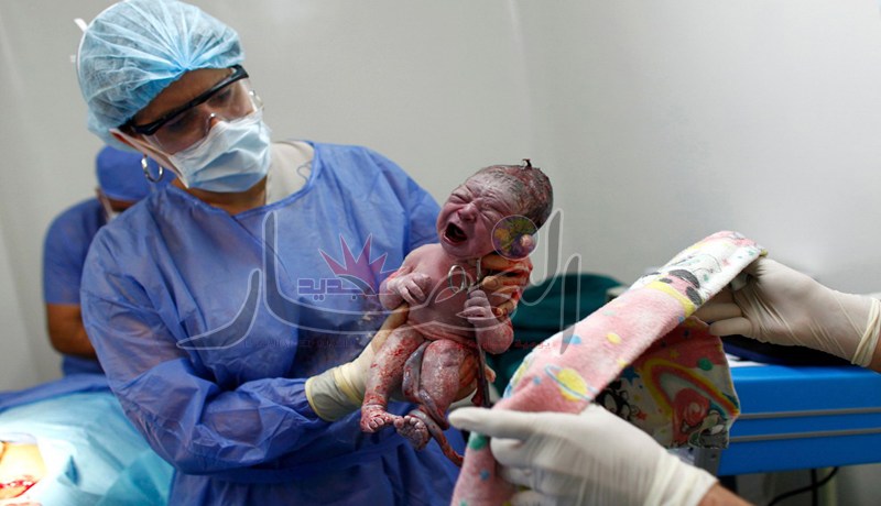 طفلة في 13 من العمر تنجب ولدا من عمها في العاصمة!