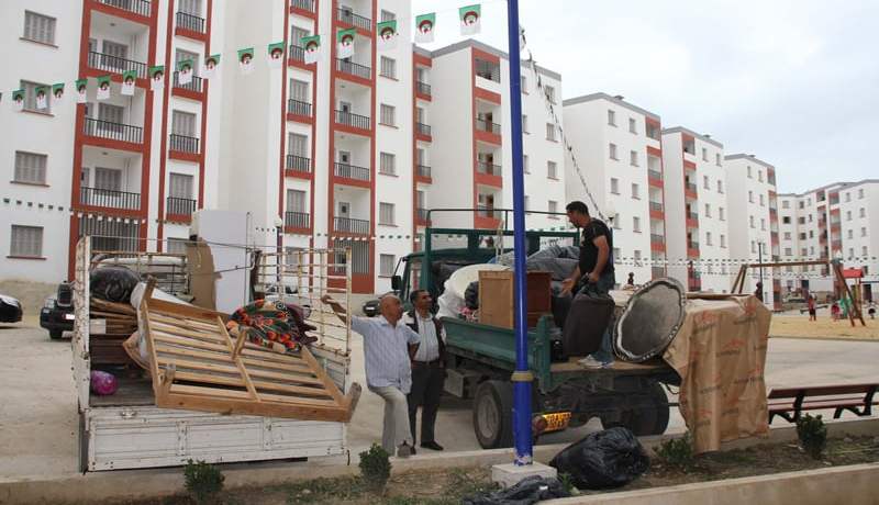 1200 دركي لتــــأمين عمليــــة الترحيل في العــــاصمة