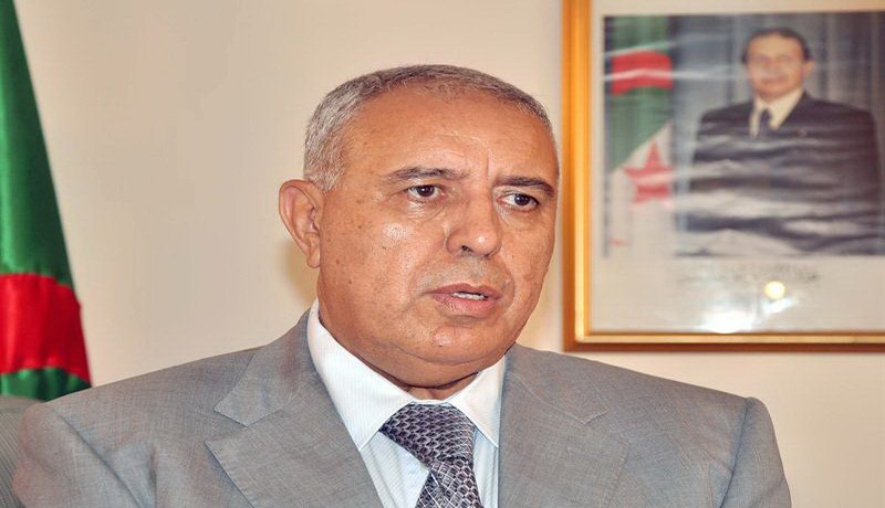 إعلان نتائج مسابقات الوظيف العمومي عبر الجرائد إجباري
