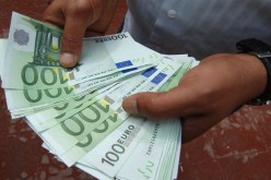 صيدلاني يتعرّض للنصب في عملية تحويل مبلغ 200 مليون إلى العملة الصعبة