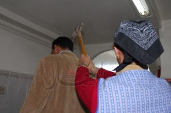 تضرب زوجها بالعصا وترميه من سلالم العمارة بعدما ضبطته متلبسا بخيانتها في قسنطينة