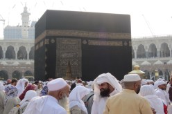 بڤّارة ورجال أعمال ينفقون الملايير لشراء لقب الحاج