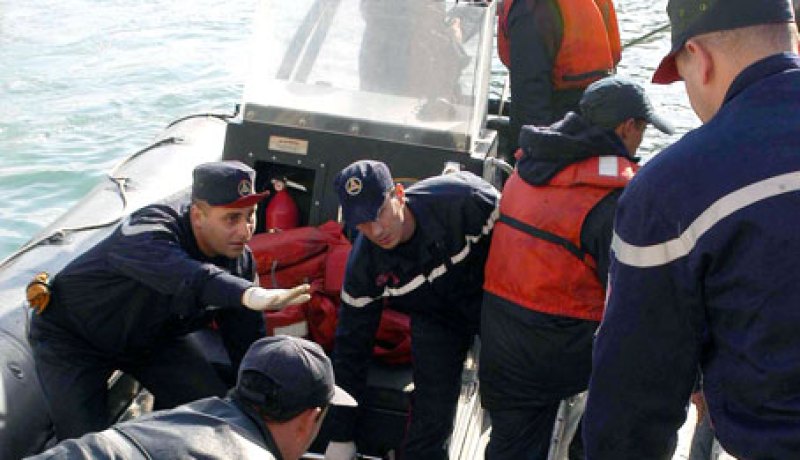 إنقاذ 77 حراڤ من الموت بيـنهـم 7 جزائريــين في إيطالـيا