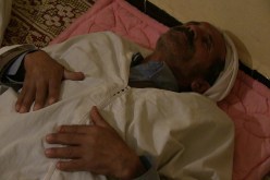 وفاة الحاج علي رب عائلة غانمي المستهدفة بحرائق الجن في خنشلة