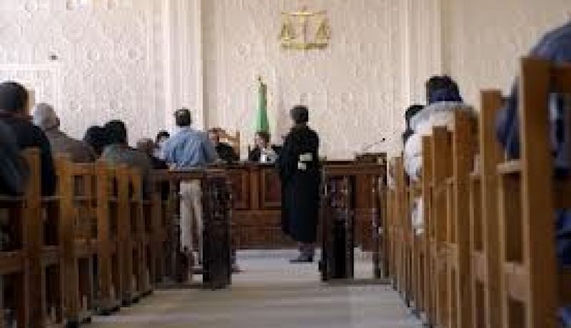 مفتش بالمديرية العامة للأمن يقود شبكة تزوير تبيع جوازات السفر بـ12 مليونا