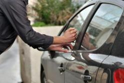 تفكيك شبكة لسرقة المركبات والاعتداء على المواطنين بالعاصمة