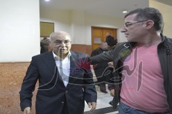 محمد مزيان مهدد بالسجن 5 سنوات بتهمة تضخيم فواتير وتهريب أموال