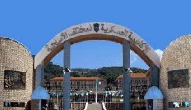 طالب ضابط بالجيش يقتل عسكريين اثنين ثم ينتحر داخل ثكنة شرشال في تيبازة