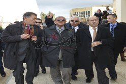 الكوكبتان ترعب ميباركي وزوخ