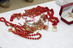 130 طن من المرجان تهرب من الجزائر نحو تونس