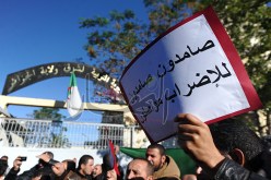 الإضراب غير قانوني وكل أستاذ مضرب يعتبر غائبا عن العمل