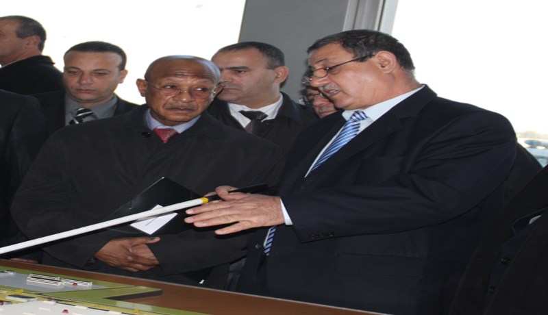 زوخ يأمر بغلق المؤسسات الصناعية غير المطابقة في الرويبة