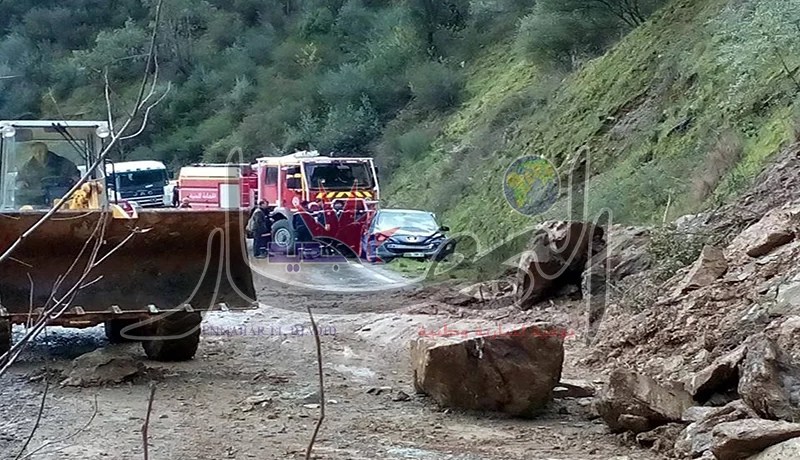 مقتل طفلين ردما تحت التراب بعد انهيارات أرضية في المدية