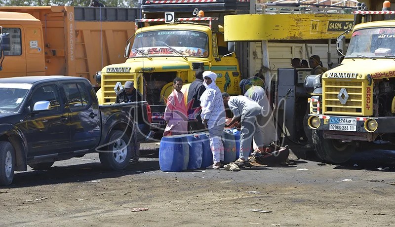 المازوت بـ150 دينار للتر الواحد في تمنراست