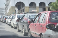 تخريب سيارات وشجارات جماعية بين أصحاب سيارات الأجرة في باتنة