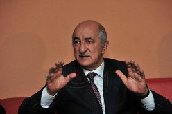 مقاولو الورق يتلاعبون بمشاريع مساكن الجزائريين