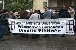 أساتـــذة الجامعـــات يطالبـــون بمساكـــن “عــــدل”