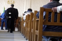 حبس 3 أشخاص من عائلة عون أمن في قضية اختلاس أكثر من مليار في أم البواقي