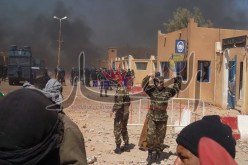 قائد الناحية العسكرية السادسة يدعو المحتجين بعين صالح إلى التحلي بالهدوء وضبط النفس