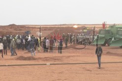 الدرك يمنع المحتجين من الاعتصام أمام موقع الحفارة رقم 2 في عين صالح