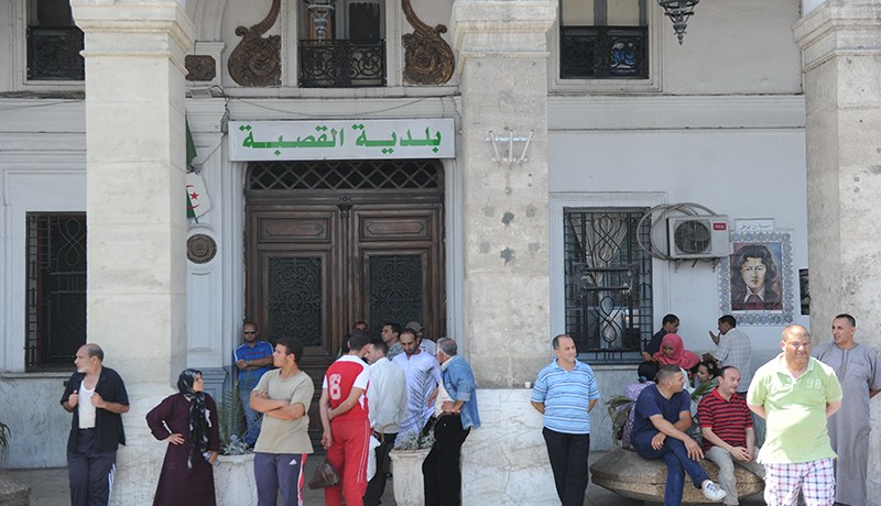 الزلـــزال يشـرّد سكان البنايات الهشّة في العاصمة