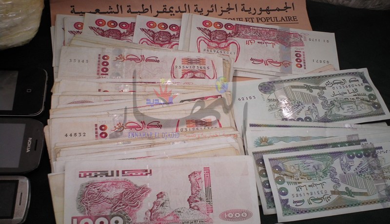 تفكيك شبكة لتزوير الأوراق النقدية تضمّ‮ ‬طالبين جامعيين في‮ ‬عنابة