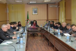 عليكم التوقيع على ميثاق شرف بعدم الإضراب مستقبلا