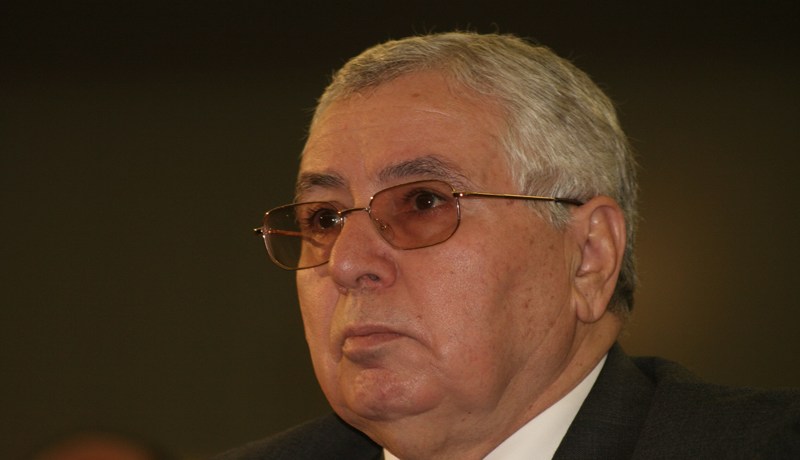 ڤيدوم‮ ‬يمهل بن صالح أسبوعا لإبعاد أتباع أويحيى من الأرندي