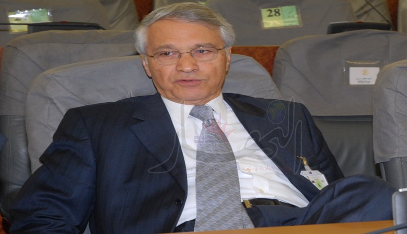 خليل يتعاقد مع مصر لتصدير الغاز الجزائري إلى إسرائيل