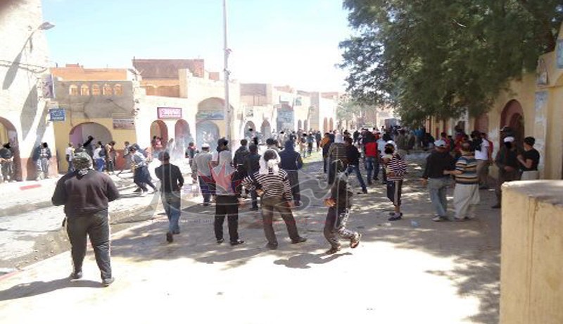 جرح 18 ‬عون شرطة في‮ ‬مشادات مع رافضين لانطلاق مهرجان الزربية بغرداية‮ ‬