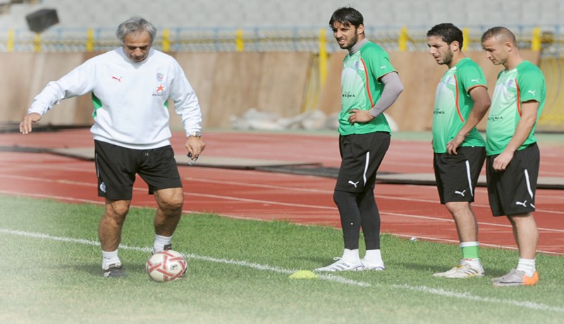 “أنتم هواة ومجنون من يمنحكم الملايير كي لا تتدرّبوا…؟”