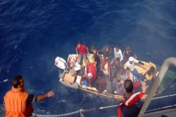 خفر السواحل التونسي‮ ‬يوقف 15 ‬حراڤا جزائريا وفرار 10 اخرين