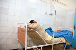 مرضى السّل‮ ‬يتسوّلون الأدوية من عيادة إلى أخرى