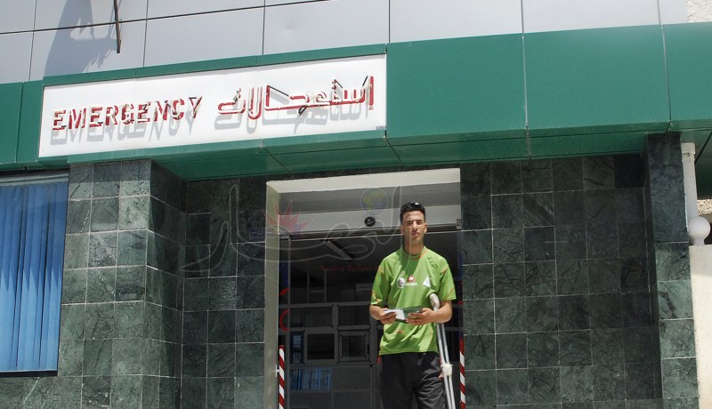 المستشفيات تلجأ إلى العصيّ لحماية مستخدميها في الفترات الليلية