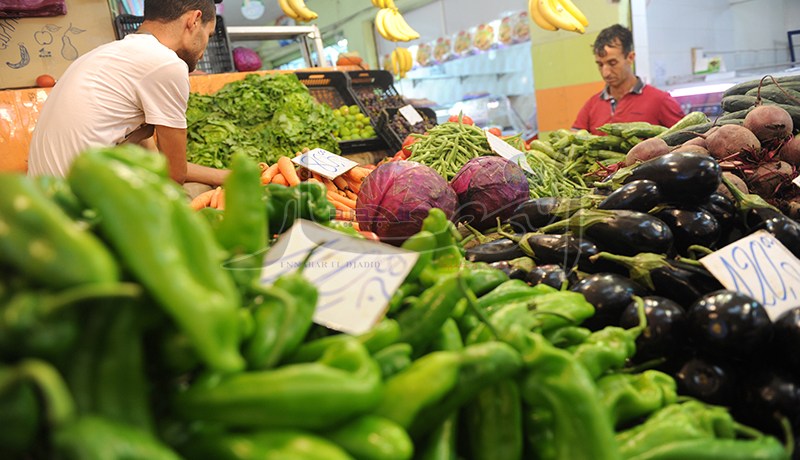 تراجع أسعار الخضر بـ5% والفواكه واللحوم المجمدة بـ1%