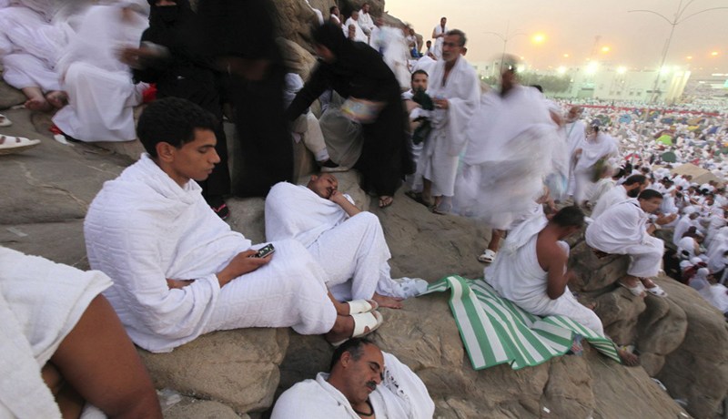 السعودية تدعو المسلمين لتأجيل الحج سنتين أو ثلاثا!