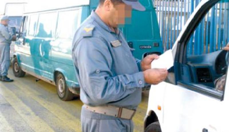 فرار مستثمر لبناني هرّب 1135 سيارة عبر ميناء الجزائر بتواطؤ جمركيين