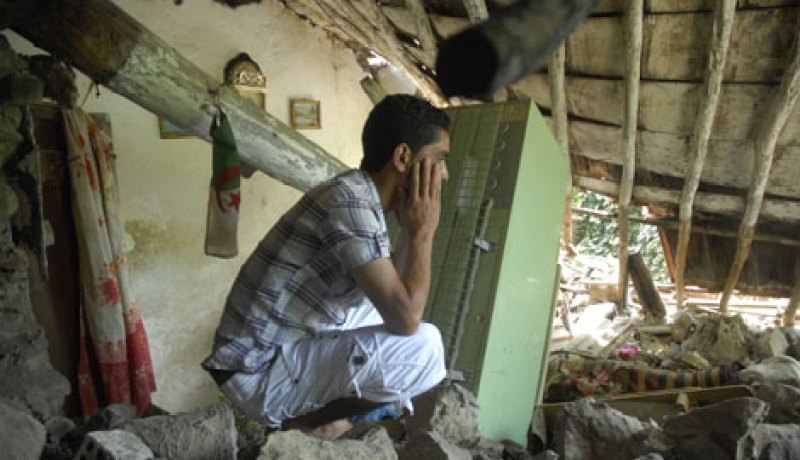 30 ألف شخص يبيتون في العراء خوفا من زلزال مدمّر في باتنة