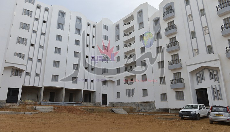 استدعاء طالبي السكن الإجتماعي لتجديد ملفاتهم