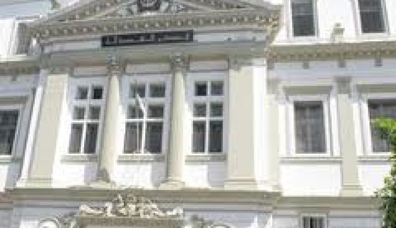 آباء في‮ ''‬بوهدمة‮'' ‬بسبب ترك‮  ‬أطفالهم للجوع