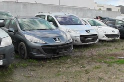 تفكيك شبكة لتهريب السيارات وحجز 40 سيارة مبحوث عنها من الأنتربول بميناء وهران