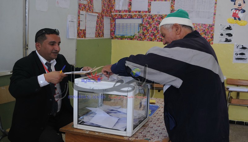 الاستفتاء على الدستور الجديد في‮ ‬يوم 27 ‬سبتمبر