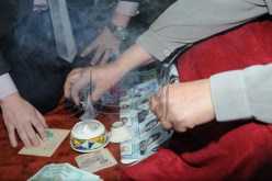 ''السحور والحروز'' للفوز في الانتخابات!